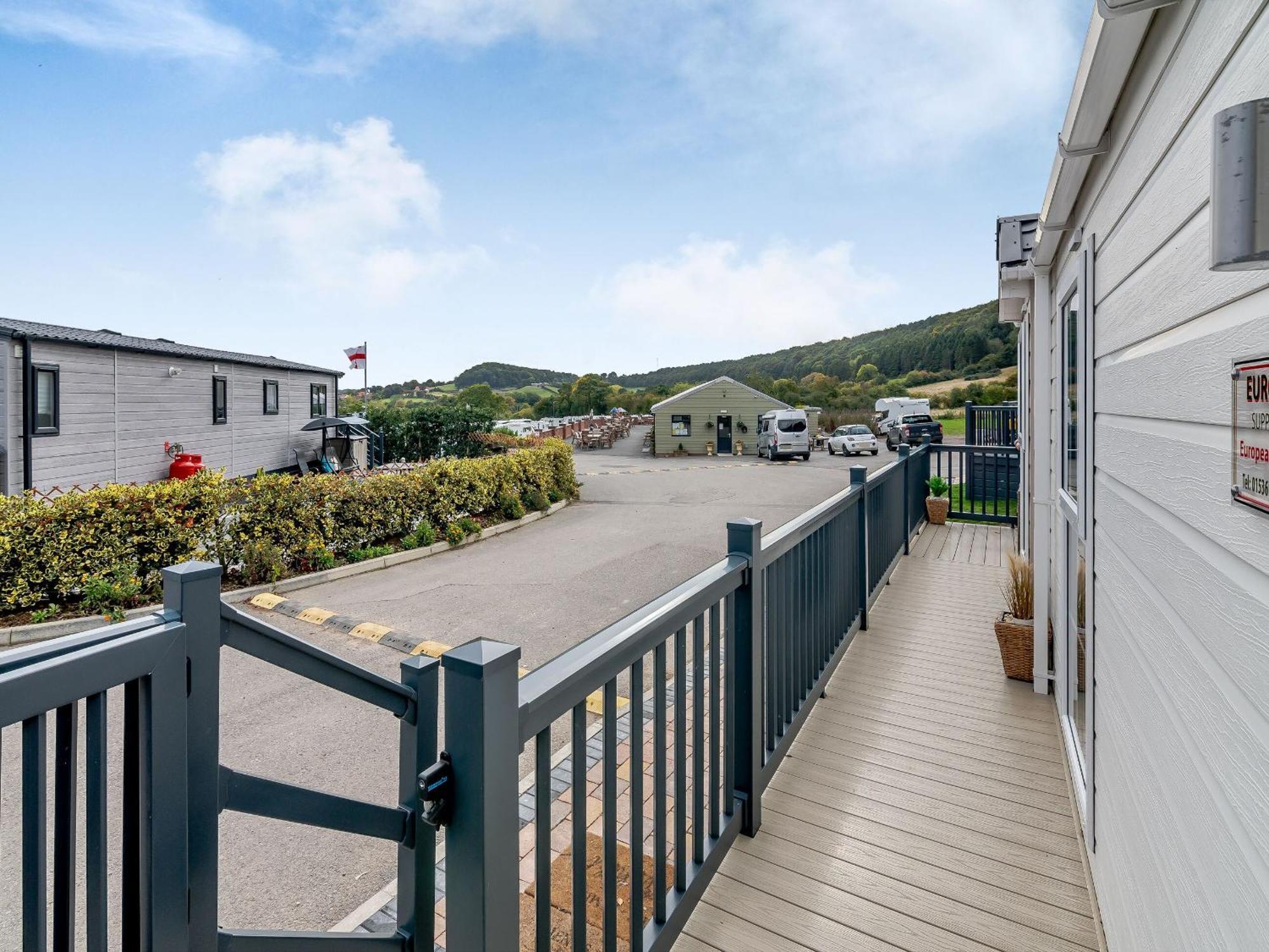 European - Uk40848 Holiday home